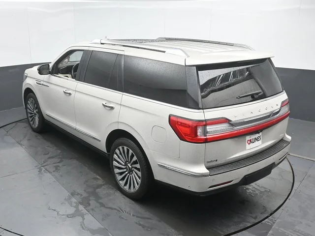 SEMINUEVOS LINCOLN Navigator a Estados en autogozo