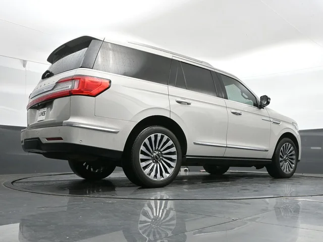 SEMINUEVOS LINCOLN Navigator a Estados en autogozo