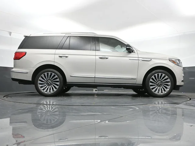 SEMINUEVOS LINCOLN Navigator a Estados en autogozo