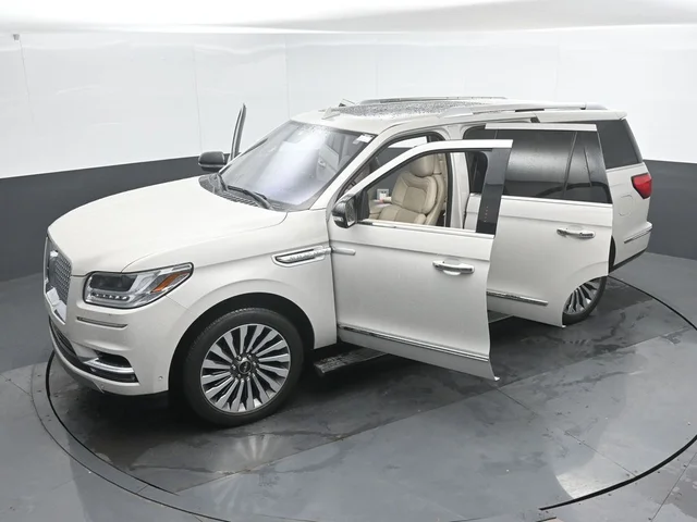 SEMINUEVOS LINCOLN Navigator a Estados en autogozo