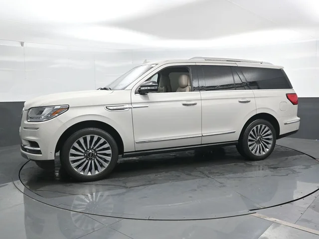 SEMINUEVOS LINCOLN Navigator a Estados en autogozo