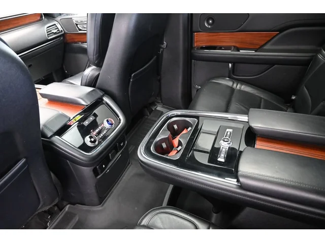 SEMINUEVOS LINCOLN Navigator a Estados en autogozo