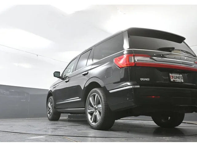 SEMINUEVOS LINCOLN Navigator a Estados en autogozo