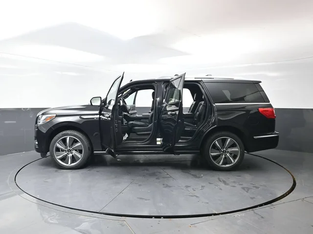 SEMINUEVOS LINCOLN Navigator a Estados en autogozo