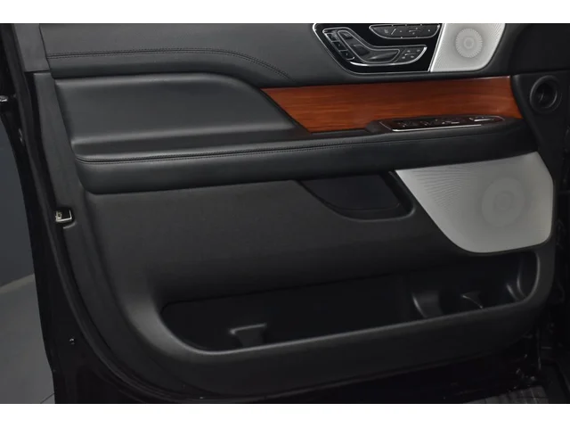 SEMINUEVOS LINCOLN Navigator a Estados en autogozo