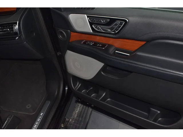SEMINUEVOS LINCOLN Navigator a Estados en autogozo