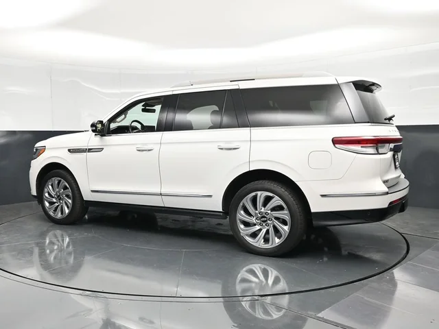 SEMINUEVOS LINCOLN Navigator a Estados en autogozo