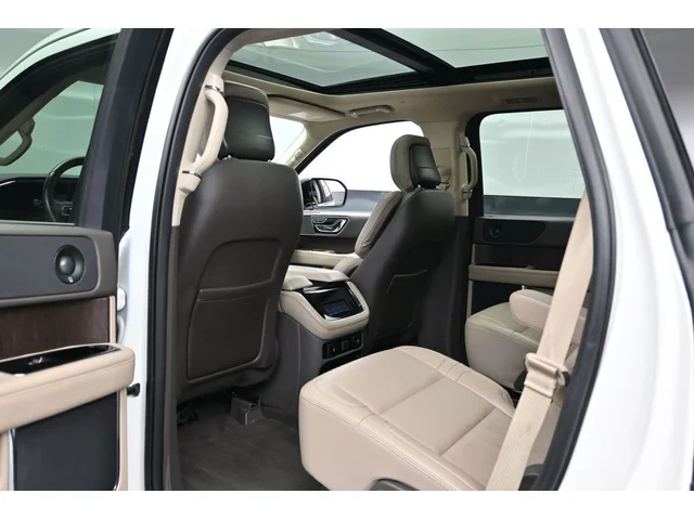 SEMINUEVOS LINCOLN Navigator a Estados en autogozo