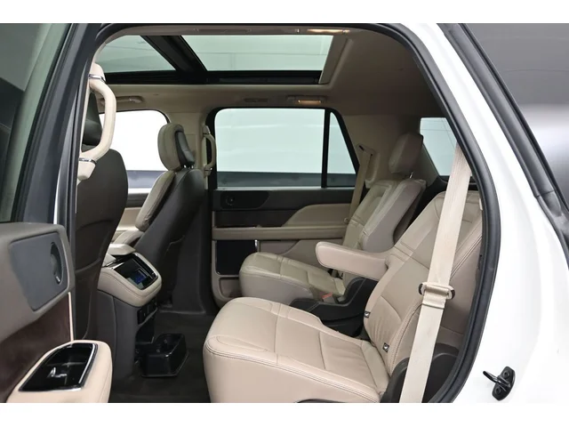 SEMINUEVOS LINCOLN Navigator a Estados en autogozo