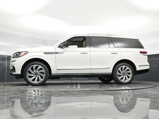 SEMINUEVOS LINCOLN Navigator a Estados en autogozo