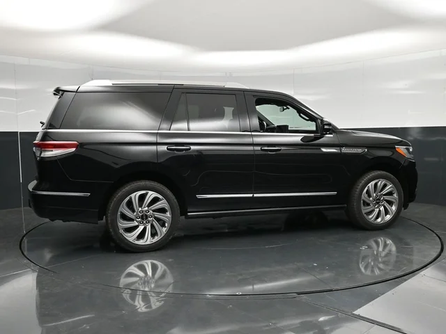 SEMINUEVOS LINCOLN Navigator a Estados en autogozo