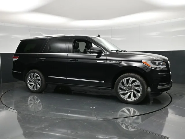 SEMINUEVOS LINCOLN Navigator a Estados en autogozo