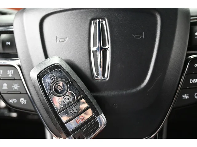 SEMINUEVOS LINCOLN Navigator a Estados en autogozo