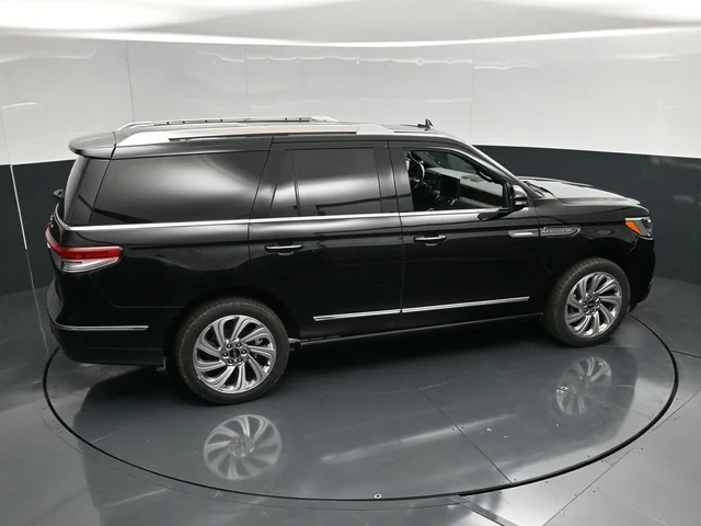 SEMINUEVOS LINCOLN Navigator a Estados en autogozo