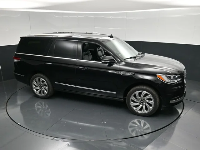 SEMINUEVOS LINCOLN Navigator a Estados en autogozo
