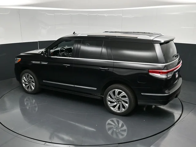 SEMINUEVOS LINCOLN Navigator a Estados en autogozo