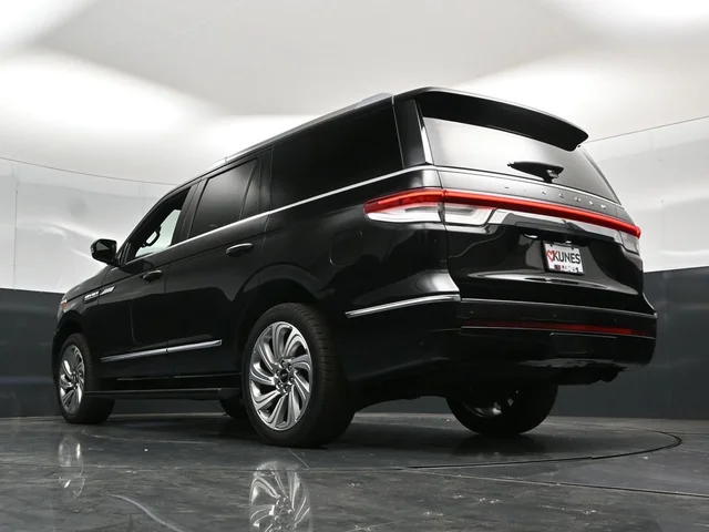 SEMINUEVOS LINCOLN Navigator a Estados en autogozo