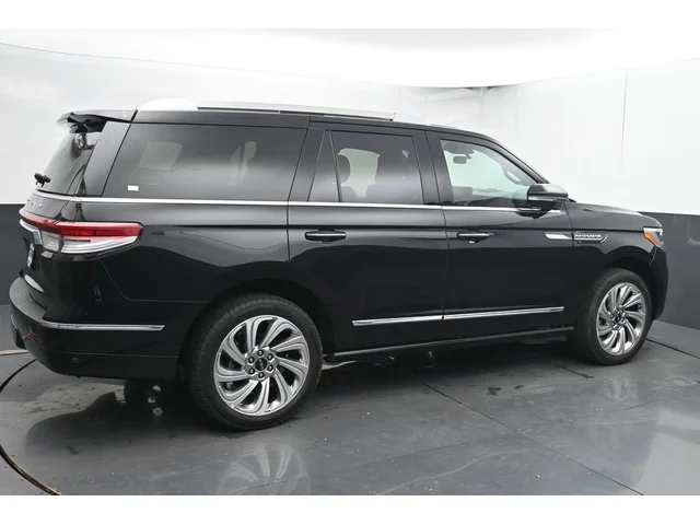 SEMINUEVOS LINCOLN Navigator a Estados en autogozo