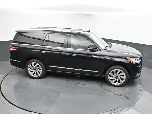 SEMINUEVOS LINCOLN Navigator a Estados en autogozo