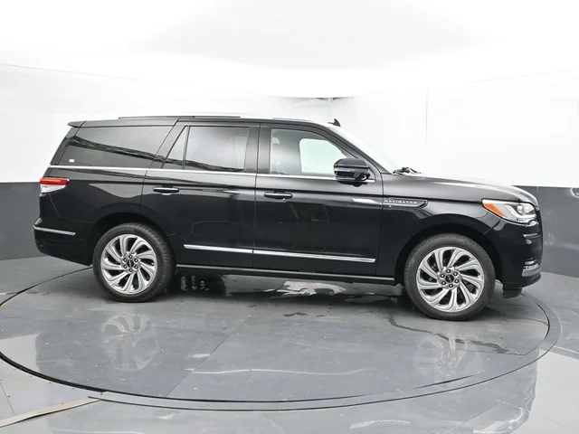 SEMINUEVOS LINCOLN Navigator a Estados en autogozo