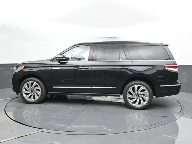 SEMINUEVOS LINCOLN Navigator a Estados en autogozo