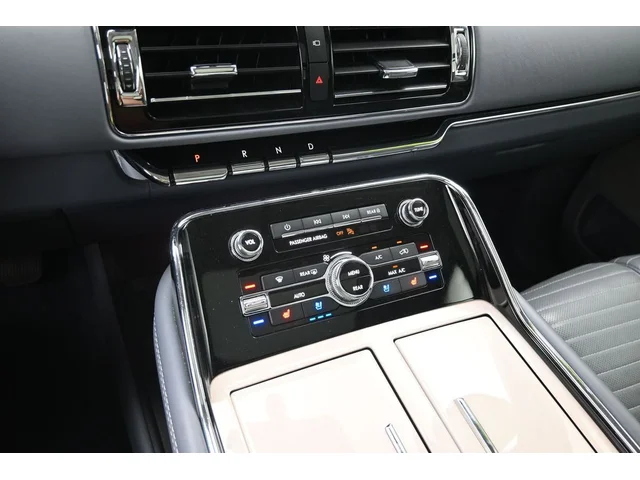 SEMINUEVOS LINCOLN Navigator a Estados en autogozo
