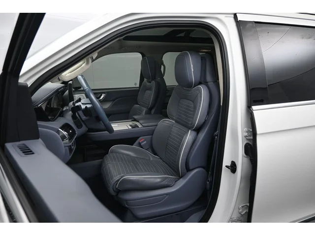 SEMINUEVOS LINCOLN Navigator a Estados en autogozo