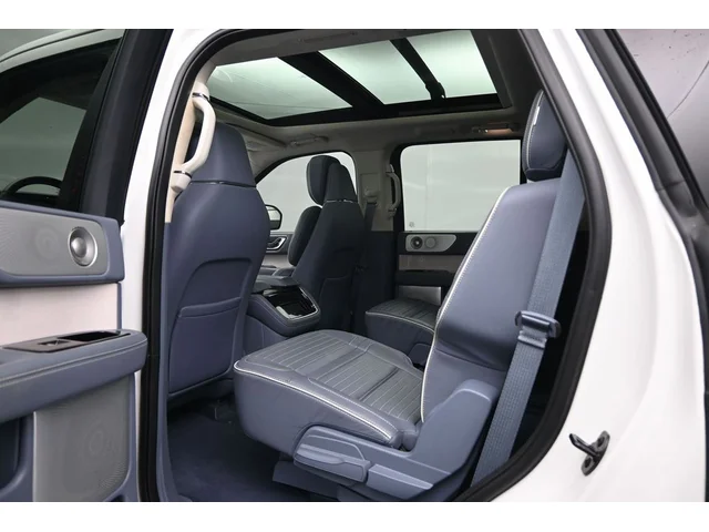 SEMINUEVOS LINCOLN Navigator a Estados en autogozo