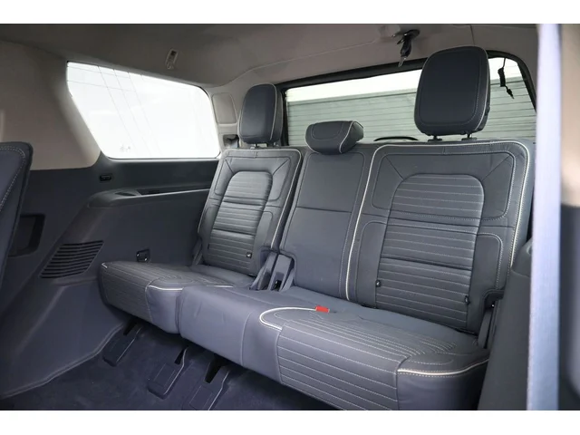 SEMINUEVOS LINCOLN Navigator a Estados en autogozo