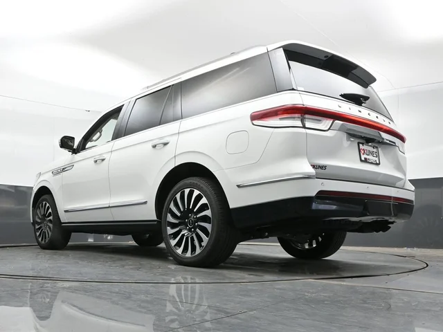 SEMINUEVOS LINCOLN Navigator a Estados en autogozo