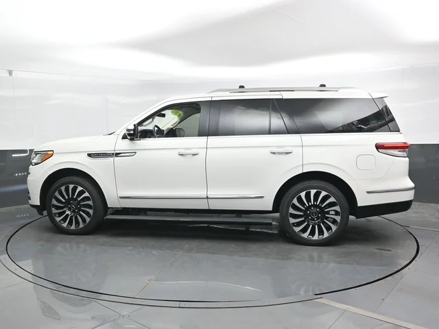 SEMINUEVOS LINCOLN Navigator a Estados en autogozo