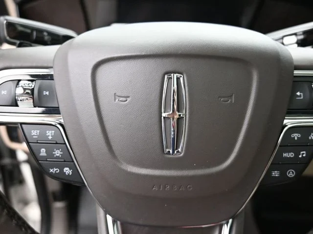 SEMINUEVOS LINCOLN Navigator L a Estados en autogozo