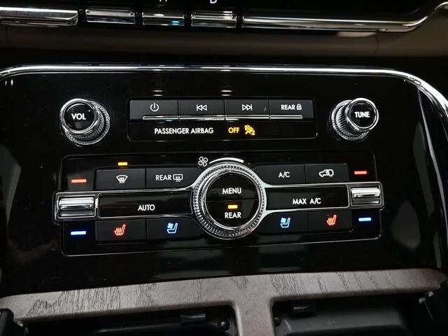 SEMINUEVOS LINCOLN Navigator L a Estados en autogozo