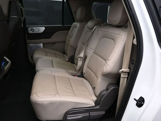 SEMINUEVOS LINCOLN Navigator L a Estados en autogozo