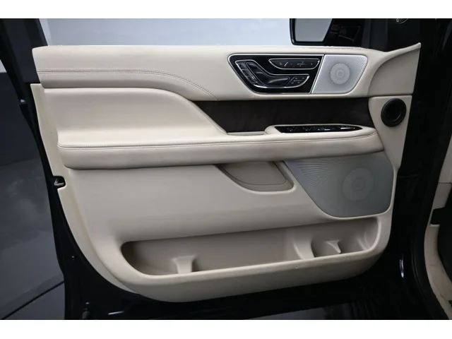 SEMINUEVOS LINCOLN Navigator L a Estados en autogozo
