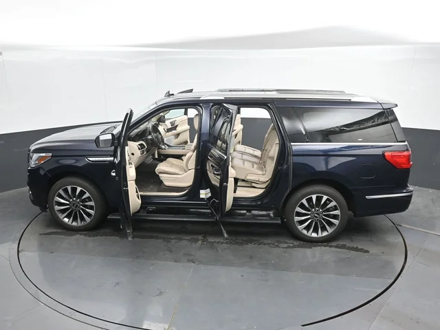 SEMINUEVOS LINCOLN Navigator L a Estados en autogozo