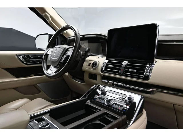 SEMINUEVOS LINCOLN Navigator L a Estados en autogozo