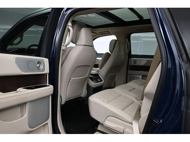 SEMINUEVOS LINCOLN Navigator L a Estados en autogozo