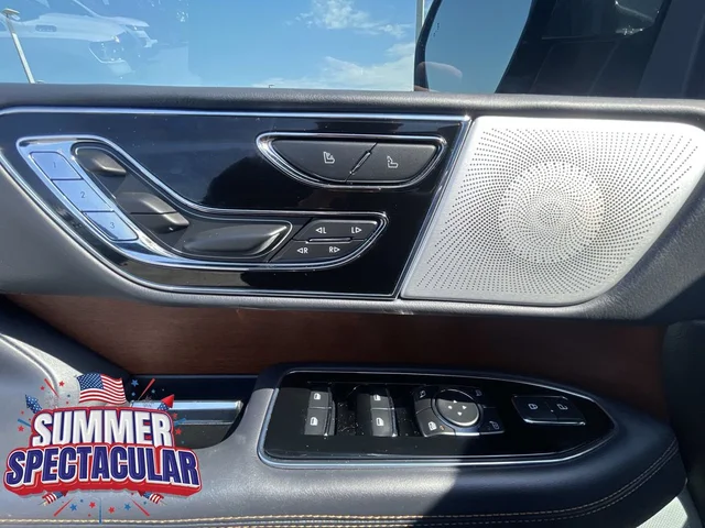 SEMINUEVOS LINCOLN Navigator L a Estados en autogozo