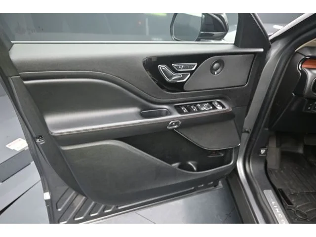 SEMINUEVOS LINCOLN Aviator Plug-In Hybrid a Estados en autogozo