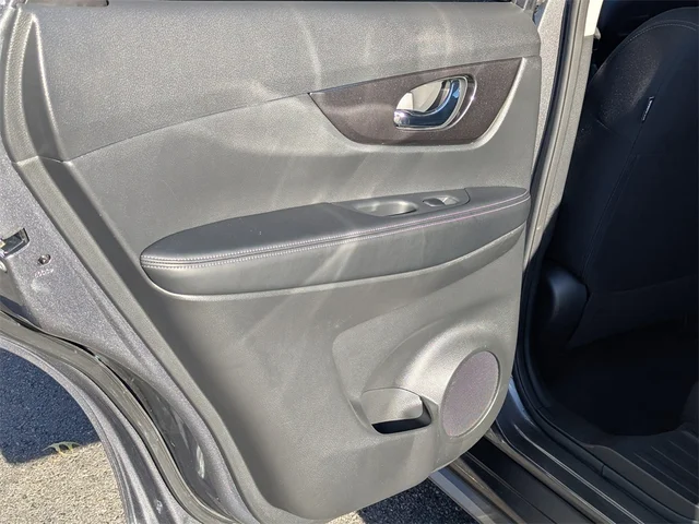 SEMINUEVOS NISSAN Rogue at Kennesaw, in Town Center Nissan