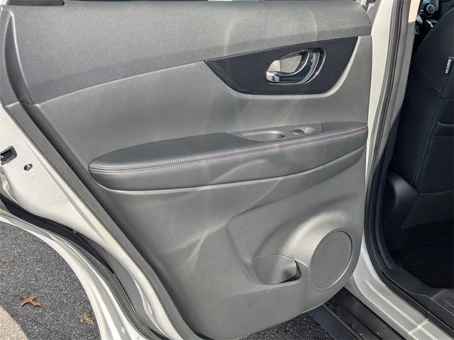 SEMINUEVOS NISSAN Rogue at Kennesaw, in Town Center Nissan