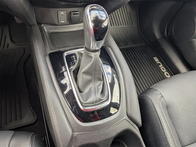 SEMINUEVOS NISSAN Rogue at Kennesaw, in Town Center Nissan