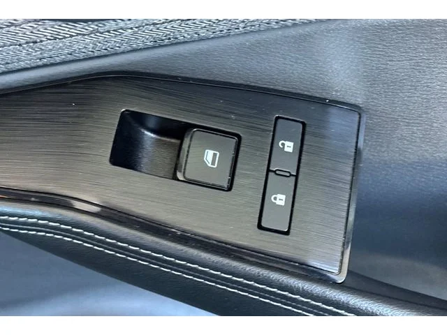 SEMINUEVOS NISSAN Rogue at ELK GROVE in Elk Grove Buick GMC