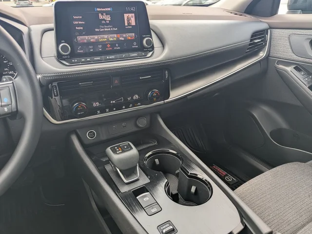 SEMINUEVOS NISSAN Rogue a Estados en autogozo