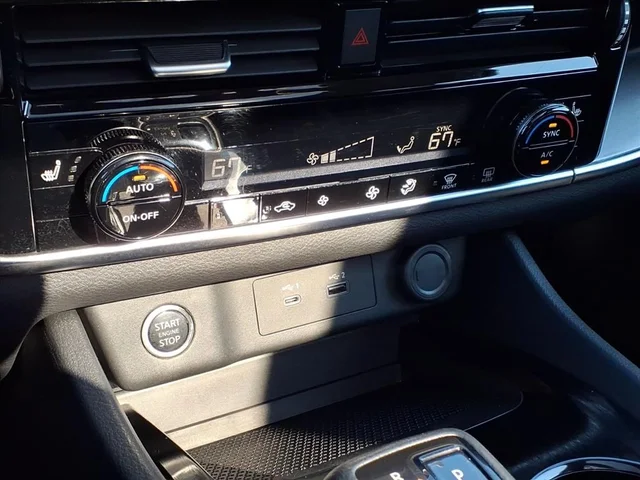 SEMINUEVOS NISSAN Rogue a Vauxhall en Maplecrest Ford Lincoln of Union