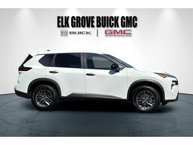 SEMINUEVOS NISSAN Rogue at ELK GROVE in Elk Grove Buick GMC