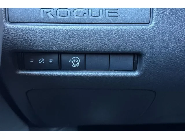 SEMINUEVOS NISSAN Rogue at ELK GROVE in Elk Grove Buick GMC