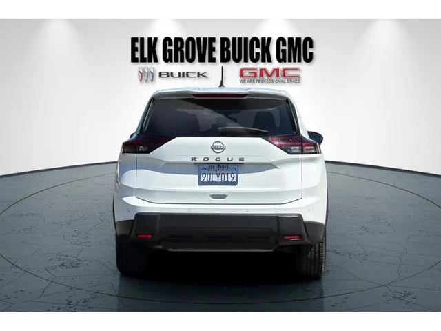 SEMINUEVOS NISSAN Rogue at ELK GROVE in Elk Grove Buick GMC