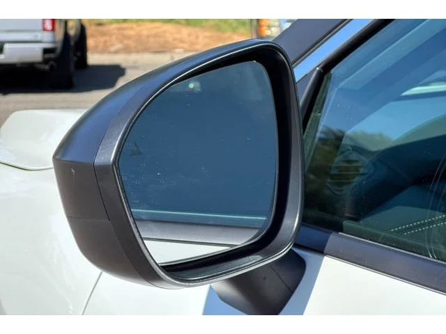 SEMINUEVOS NISSAN Rogue at ELK GROVE in Elk Grove Buick GMC